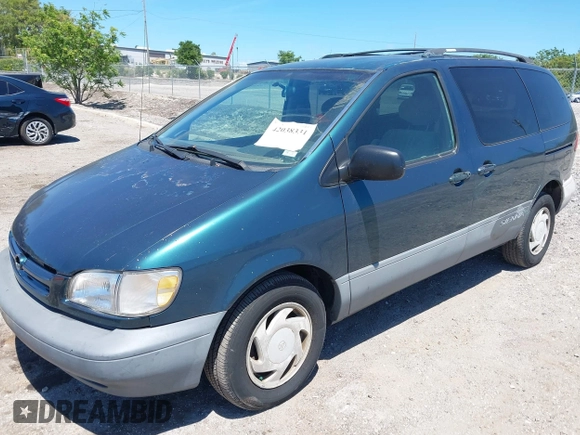 1998 Toyota Sienna LE с VIN 4T3ZF13C0WU038446, выставлен на аукционе IAAI как лот 42038331 с пробегом 228 832 миль миль и . История ставок и продаж доступна на DreamBid. Изображение 2.