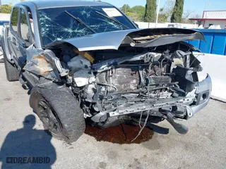 2017 Toyota Tacoma SR5 with VIN 3TMAZ5CN0HM028386, listed as a IAAI auction lot 39100554 with 68,129 mi miles. Bid and sale history available at carsss.com. Image 6.