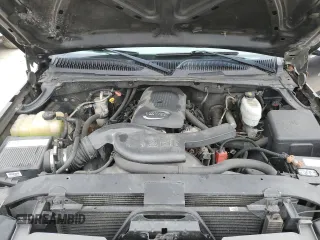 2004 Chevrolet Avalanche Z71 with VIN 3GNEK12T94G200008, listed as a Copart auction lot 48120495 with 268,224 mi miles and Clean Title. Bid and sale history available at carsss.com. Image 11.