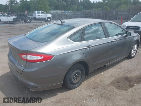 2013 Ford Fusion SE with VIN 3FA6P0H70DR204753, listed as a IAAI auction lot 42633541 with 83,386 mi miles and . Bid and sale history available at DreamBid. Image 4.
