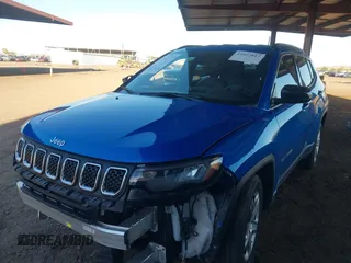 2023 Jeep Compass Latitude with VIN 3C4NJDBNXPT554436, listed as a IAAI auction lot 41822817 with 22,073 mi miles and . Bid and sale history available at DreamBid. Image 18.