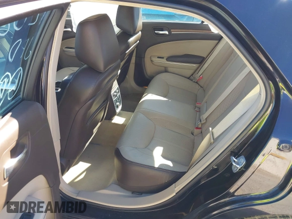 2012 Chrysler 300 C Luxury Series with VIN 2C3CCAPT4CH289639, listed as a IAAI auction lot 40634352 with 118,958 mi miles and . Bid and sale history available at carsss.com. Image 8.