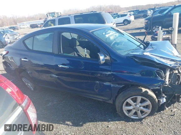 2012 Nissan Versa SL with VIN 3N1CN7AP4CL889897, listed as a IAAI auction lot 40975712 with 115,500 mi miles. Bid and sale history available at carsss.com. Image 14.