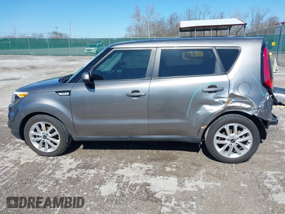 2018 Kia Soul + with VIN KNDJP3A50J7600134, listed as a IAAI auction lot 41812820 with 91,831 mi miles and . Bid and sale history available at DreamBid. Image 15.