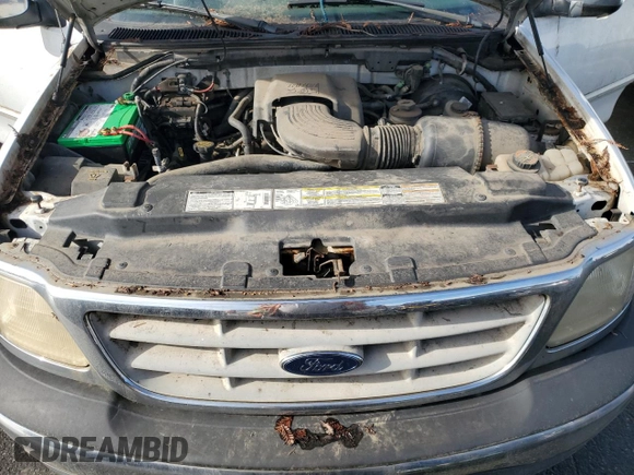 2000 Ford F-150 XL with VIN 1FTRX17L7YKA72919, listed as a Copart auction lot 42852475 with 133,377 mi miles and Clean Title. Bid and sale history available at carsss.com. Image 11.