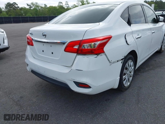 2016 Nissan Sentra SR with VIN 3N1AB7AP7GY333852, listed as a IAAI auction lot 41963952 with 136,110 mi miles and . Bid and sale history available at DreamBid. Image 14.