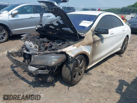 2014 Mercedes-Benz CLA 250 z VIN WDDSJ4EB2EN042032, wystawiony jako IAAI lot #42567635 z przebiegiem Nie podano mil oraz . Historia ofert i sprzedaży dostępna na DreamBid. Obrazek 2.