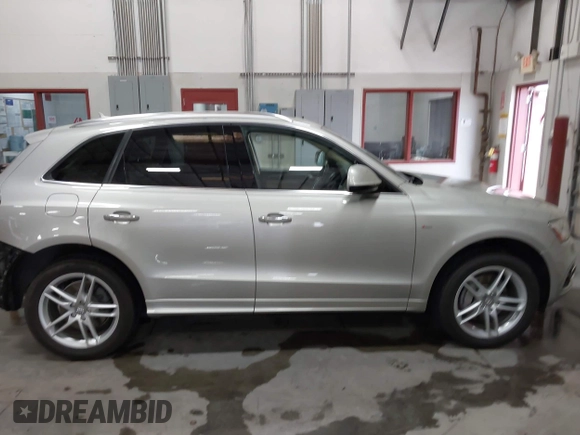 2015 Audi Q5 Premium Plus with VIN WA1DGAFP0FA096717, listed as a IAAI auction lot 42448127 with 50,501 mi miles and . Bid and sale history available at DreamBid. Image 13.