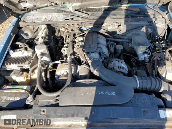 1995 Chevrolet Blazer с VIN 1GNDT13W6S2137053, выставлен на аукционе Copart как лот 73525544 с пробегом 188 033 миль миль и На запчасти • Non repairable. История ставок и продаж доступна на DreamBid. Изображение 11.