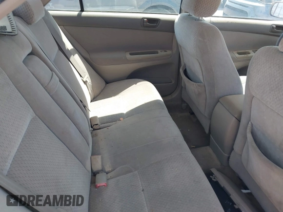 2004 Toyota Camry LE z VIN 4T1BE32K14U321470, wystawiony jako IAAI lot #42177255 z przebiegiem 256 194 mil mil oraz . Historia ofert i sprzedaży dostępna na DreamBid. Obrazek 8.