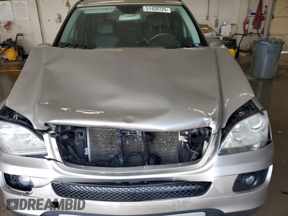 2006 Mercedes-Benz M 350 with VIN 4JGBB86E56A015726, listed as a Copart auction lot 51428725 with 117,497 mi miles and Salvage Title. Bid and sale history available at DreamBid. Image 12.