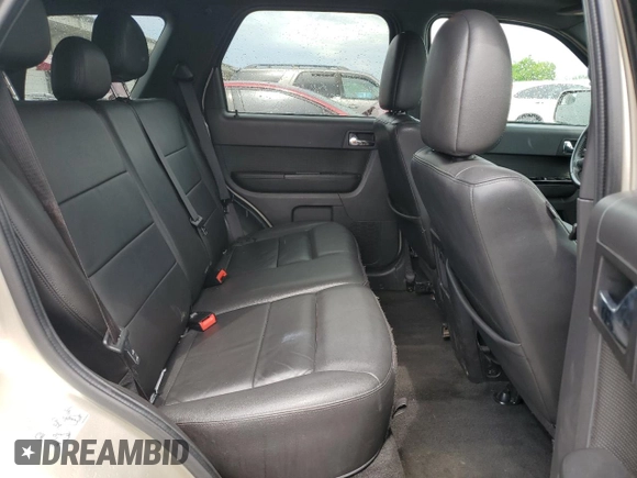 2010 Ford Escape Limited z VIN 1FMCU9EG2AKB77985, wystawiony jako Copart lot #56747655 z przebiegiem 88 362 mil mil oraz Szkoda całkowita • Salvage title. Historia ofert i sprzedaży dostępna na DreamBid. Obrazek 10.