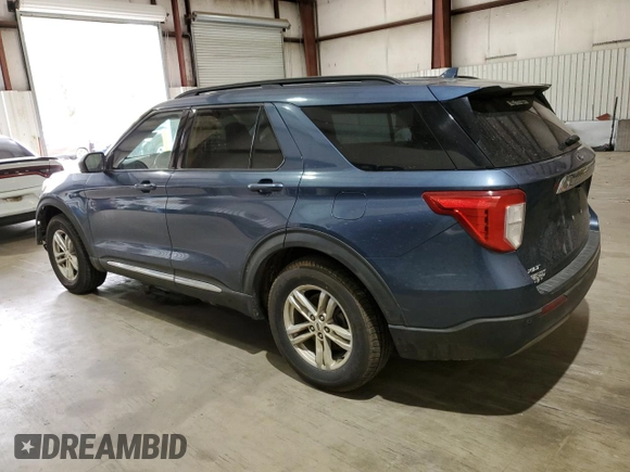 2020 Ford Explorer XLT with VIN 1FMSK7DH6LGA48394, listed as a Copart auction lot 50822015 with 102,575 mi miles and Salvage Title. Bid and sale history available at carsss.com. Image 2.
