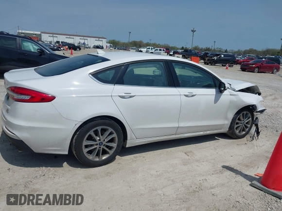 2020 Ford Fusion SE с VIN 3FA6P0HD3LR162034, выставлен на аукционе IAAI как лот 42137249 с пробегом 57 629 миль миль и . История ставок и продаж доступна на DreamBid. Изображение 13.