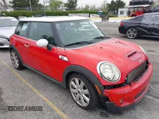 2009 MINI Hardtop S with VIN WMWMF73549TW87458, listed as a IAAI auction lot 42051759 with 135,309 mi miles and . Bid and sale history available at DreamBid. Image 1.