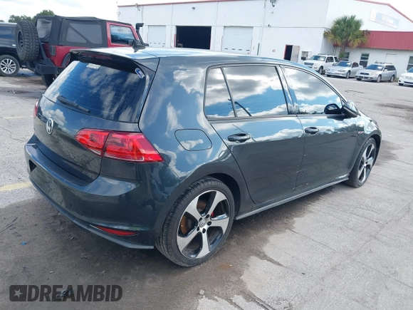 2017 Volkswagen GTI S z VIN 3VW4T7AU8HM065610, wystawiony jako IAAI lot #41654468 z przebiegiem 116 860 mil mil oraz . Historia ofert i sprzedaży dostępna na DreamBid. Obrazek 4.