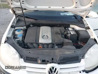 2008 Volkswagen Rabbit S with VIN WVWBB71K98W245982, listed as a IAAI auction lot 41724147 with 122,912 mi miles. Bid and sale history available at carsss.com. Image 10.