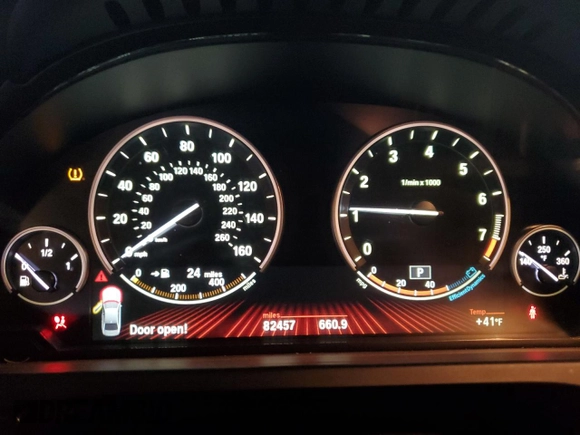 2012 BMW 7 Series 740Li with VIN WBAKB4C5XCC575630, listed as a Copart auction lot 42646825 with 82,457 mi miles and Salvage Title. Bid and sale history available at carsss.com. Image 9.
