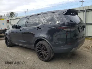 2019 Land Rover Discovery SE with VIN SALRG2RV2KA094255, listed as a Copart auction lot 88689065 with 102,457 mi miles and Salvage Title. Bid and sale history available at DreamBid. Image 2.