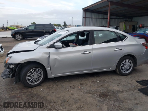 2017 Nissan Sentra SR with VIN 3N1AB7AP2HL665809, listed as a IAAI auction lot 41199836 with 92,956 mi miles and . Bid and sale history available at carsss.com. Image 15.