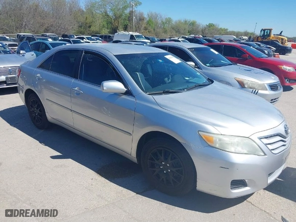 2011 Toyota Camry LE with VIN 4T4BF3EK1BR153728, listed as a IAAI auction lot 41861884 with 120,386 mi miles. Bid and sale history available at carsss.com. Image 1.
