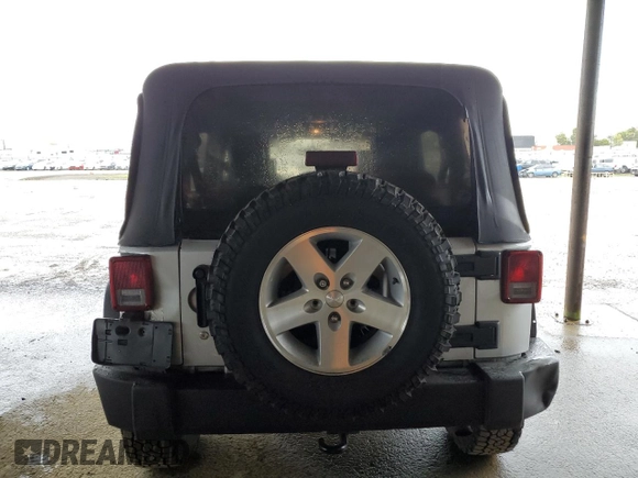 2007 Jeep Wrangler Unlimited Rubicon with VIN 1J4GA69187L127012, listed as a Copart auction lot 48818965 with 61,737 mi miles and Salvage title. Bid and sale history available at DreamBid. Image 6.