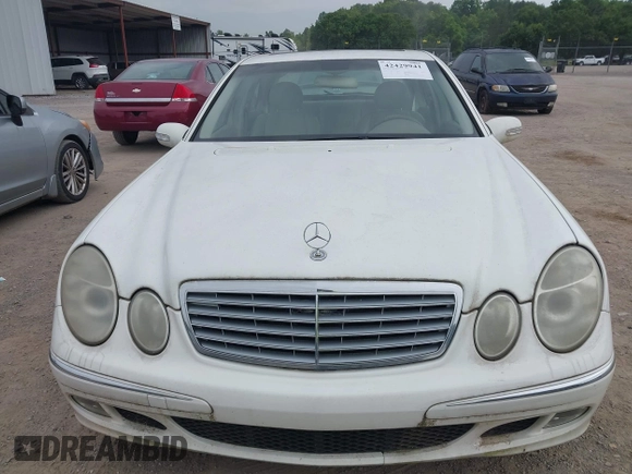 2003 Mercedes-Benz E 320 z VIN WDBUF65J53A134777, wystawiony jako IAAI lot #42429941 z przebiegiem Nie podano mil oraz . Historia ofert i sprzedaży dostępna na DreamBid. Obrazek 6.