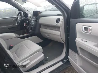 2015 Honda Pilot SE with VIN 5FNYF4H36FB062844, listed as a IAAI auction lot 41845542 with 165,368 mi miles and . Bid and sale history available at DreamBid. Image 5.