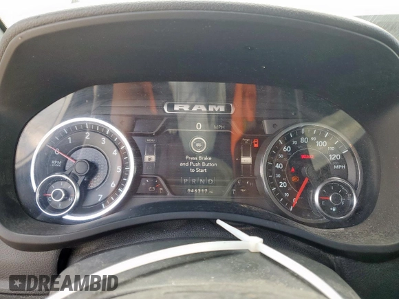 2022 Ram 2500 Tradesman z VIN 3C6UR5CJ6NG373076, wystawiony jako Copart lot #55130025 z przebiegiem 46 317 mil mil oraz Szkoda całkowita • Salvage title. Historia ofert i sprzedaży dostępna na DreamBid. Obrazek 9.