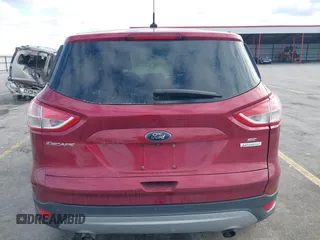 2016 Ford Escape SE with VIN 1FMCU0GX5GUA10252, listed as a IAAI auction lot 41686745 with 37,000 mi miles. Bid and sale history available at carsss.com. Image 16.