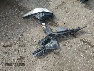 2016 Cadillac ATS Standard AWD z VIN 1G6AG5RX4G0104789, wystawiony jako Copart lot #54699685 z przebiegiem Nie podano mil oraz Szkoda całkowita • Salvage title. Historia ofert i sprzedaży dostępna na DreamBid. Obrazek 12.