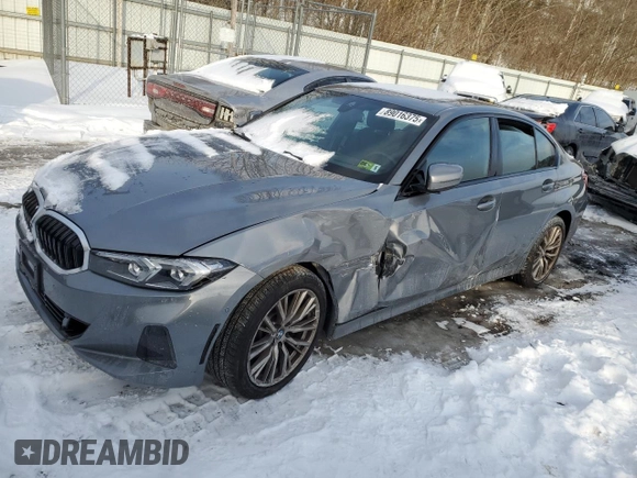 2023 BMW 3 Series 330i xDrive with VIN 3MW89FF04P8D24049, listed as a Copart auction lot 89016375 with 14,749 mi miles and Salvage Title. Bid and sale history available at carsss.com. Image 1.