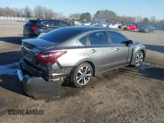 2017 Nissan Altima SR with VIN 1N4AL3AP8HC142024, listed as a IAAI auction lot 41696496 with 125,948 mi miles and . Bid and sale history available at carsss.com. Image 4.