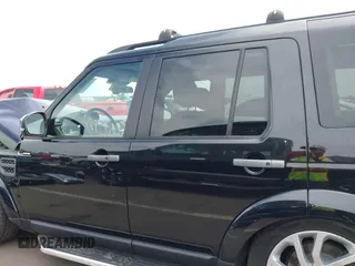 2016 Land Rover LR4 HSE с VIN SALAG2V66GA833808, выставлен на аукционе IAAI как лот 40630890 с пробегом 72 639 миль миль и . История ставок и продаж доступна на DreamBid. Изображение 14.