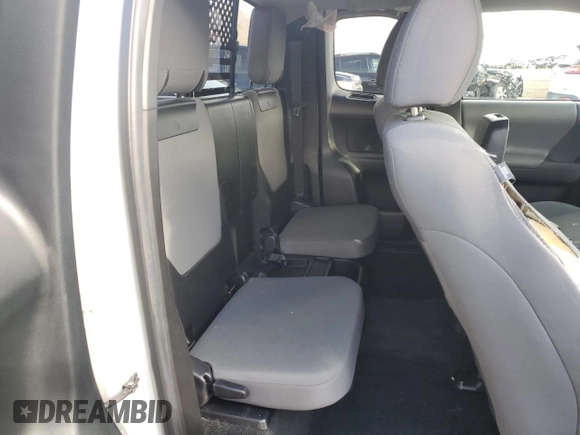 2022 Toyota Tacoma SR z VIN 3TYRX5GN7NT053790, wystawiony jako Copart lot #82523494 z przebiegiem 44 362 mil mil oraz Nie do naprawy • Non repairable. Historia ofert i sprzedaży dostępna na DreamBid. Obrazek 10.