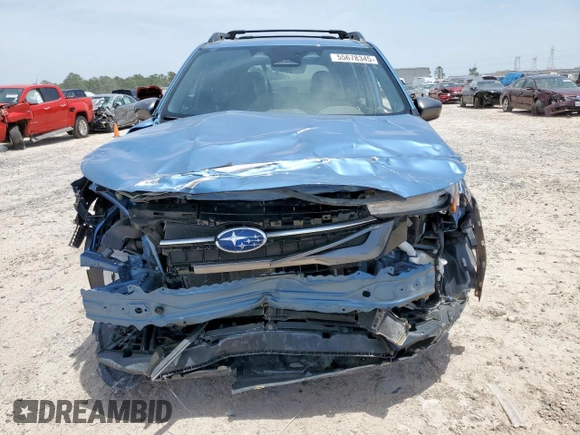 2025 Subaru Forester Limited with VIN JF2SLDRC3SH489245, listed as a Copart auction lot 55678345 with 2,846 mi miles and Salvage title. Bid and sale history available at DreamBid. Image 5.