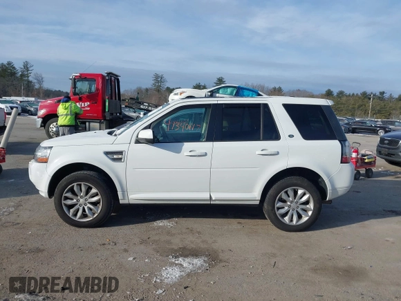 2015 Land Rover LR2 HSE Lux with VIN SALFT2BG9FH427624, listed as a IAAI auction lot 41340117 with 119,255 mi miles and . Bid and sale history available at DreamBid. Image 14.