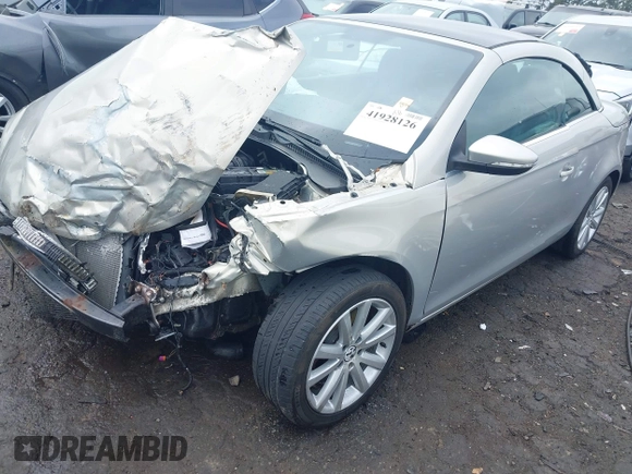 2009 Volkswagen Eos Komfort with VIN WVWBA71F39V010314, listed as a IAAI auction lot 41928126 with 115,757 mi miles and . Bid and sale history available at DreamBid. Image 2.
