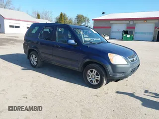 2002 Honda CR-V EX with VIN JHLRD78852C084643, listed as a IAAI auction lot 41803316 with 204,513 mi miles. Bid and sale history available at carsss.com. Image 1.