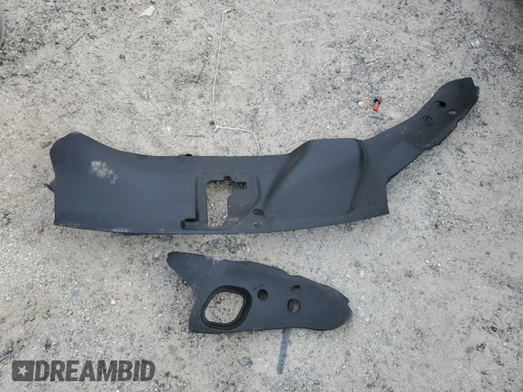 2020 Honda Pilot EX-L с VIN 5FNYF5H56LB009693, выставлен на аукционе Copart как лот 55304385 с пробегом 82 790 миль миль и Списание • Salvage title. История ставок и продаж доступна на DreamBid. Изображение 13.