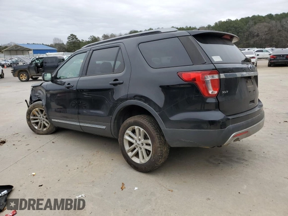 2017 Ford Explorer XLT with VIN 1FM5K7D82HGB29834, listed as a Copart auction lot 52032405 with 115,881 mi miles and Salvage title. Bid and sale history available at DreamBid. Image 2.