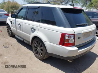 2008 Land Rover Range Rover Sport SC z VIN SALSH23418A181801, wystawiony jako IAAI lot #42595122 z przebiegiem 149 859 mil mil oraz . Historia ofert i sprzedaży dostępna na DreamBid. Obrazek 3.