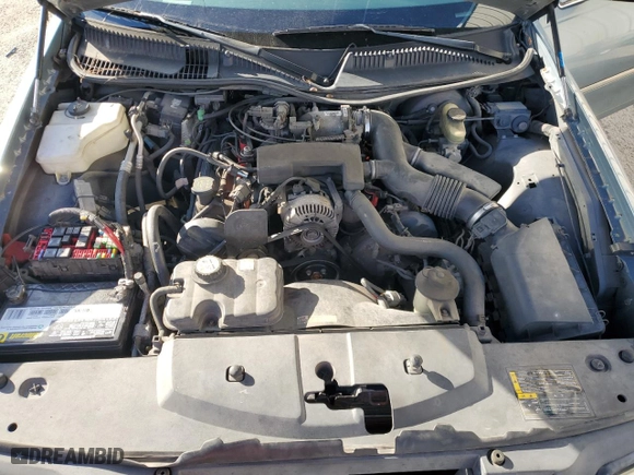 2004 Lincoln Town Car Signature with VIN 1LNHM81W54Y652818, listed as a Copart auction lot 46242525 with 222,441 mi miles and Salvage Title. Bid and sale history available at carsss.com. Image 11.