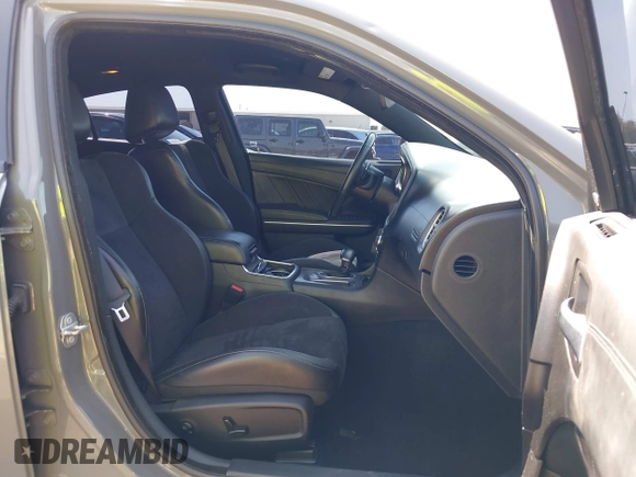 2019 Dodge Charger R/T with VIN 2C3CDXCT0KH587948, listed as a IAAI auction lot 41850326 with 61,632 mi miles and . Bid and sale history available at carsss.com. Image 5.