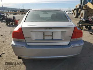 2006 Volvo S60 2.4L Turbo with VIN YV1RS547862553959, listed as a Copart auction lot 86755954 with 208,311 mi miles and Salvage Title. Bid and sale history available at carsss.com. Image 6.