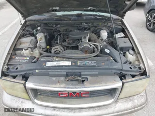 2003 GMC Sonoma SLS with VIN 1GTCS19X838182906, listed as a IAAI auction lot 41986178 with 0 mi miles. Bid and sale history available at carsss.com. Image 10.