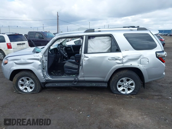 2021 Toyota 4Runner SR5 with VIN JTEMU5JRXM5941136, listed as a IAAI auction lot 41872436 with 74,272 mi miles and . Bid and sale history available at DreamBid. Image 13.