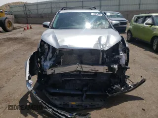 2018 Toyota Highlander SE with VIN 5TDJZRFH3JS895705, listed as a Copart auction lot 58028185 with 23,800 mi miles and Salvage title. Bid and sale history available at DreamBid. Image 5.