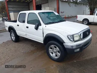2001 Toyota Tacoma PreRunner with VIN 5TEGN92N21Z736789, listed as a IAAI auction lot 41784065 with 163,675 mi miles. Bid and sale history available at carsss.com. Image 1.