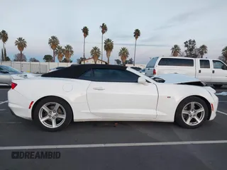 2019 Chevrolet Camaro 1LT with VIN 1G1FB3DXXK0127668, listed as a IAAI auction lot 41226259 with 132,555 mi miles. Bid and sale history available at carsss.com. Image 13.